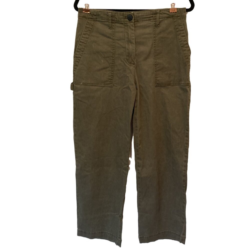 Army green khaki cargo pants size M.
